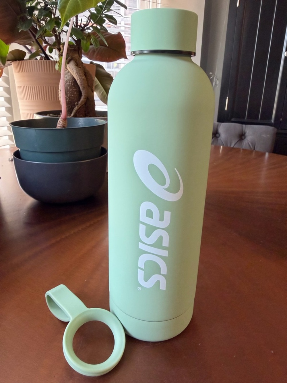 ASICS Insulated Water Bottle Sage Green NEW w/ Carry Loop